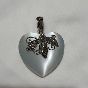 heart shaped pendant.